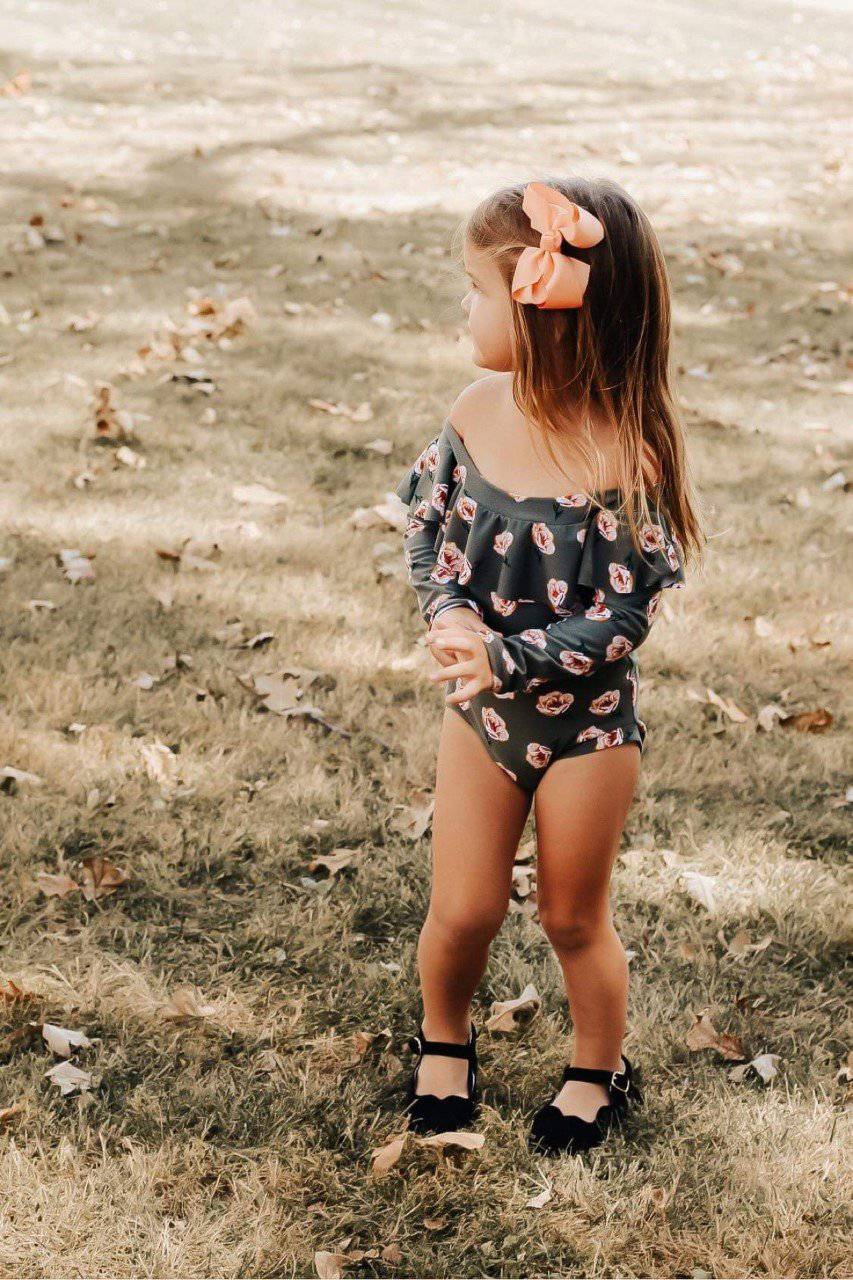 The Olivia - Glamourous Grace