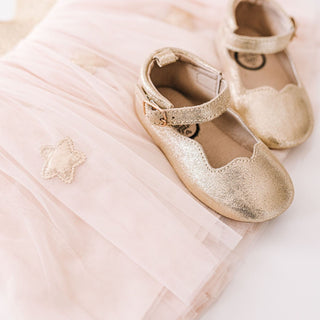 The Olivia - Glamourous Grace