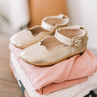 The Olivia - Glamourous Grace