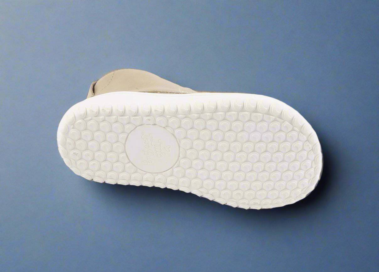 The Play Perfect High Top - Glamourous Grace