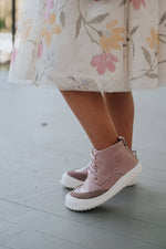 The Play Perfect High Top - Glamourous Grace