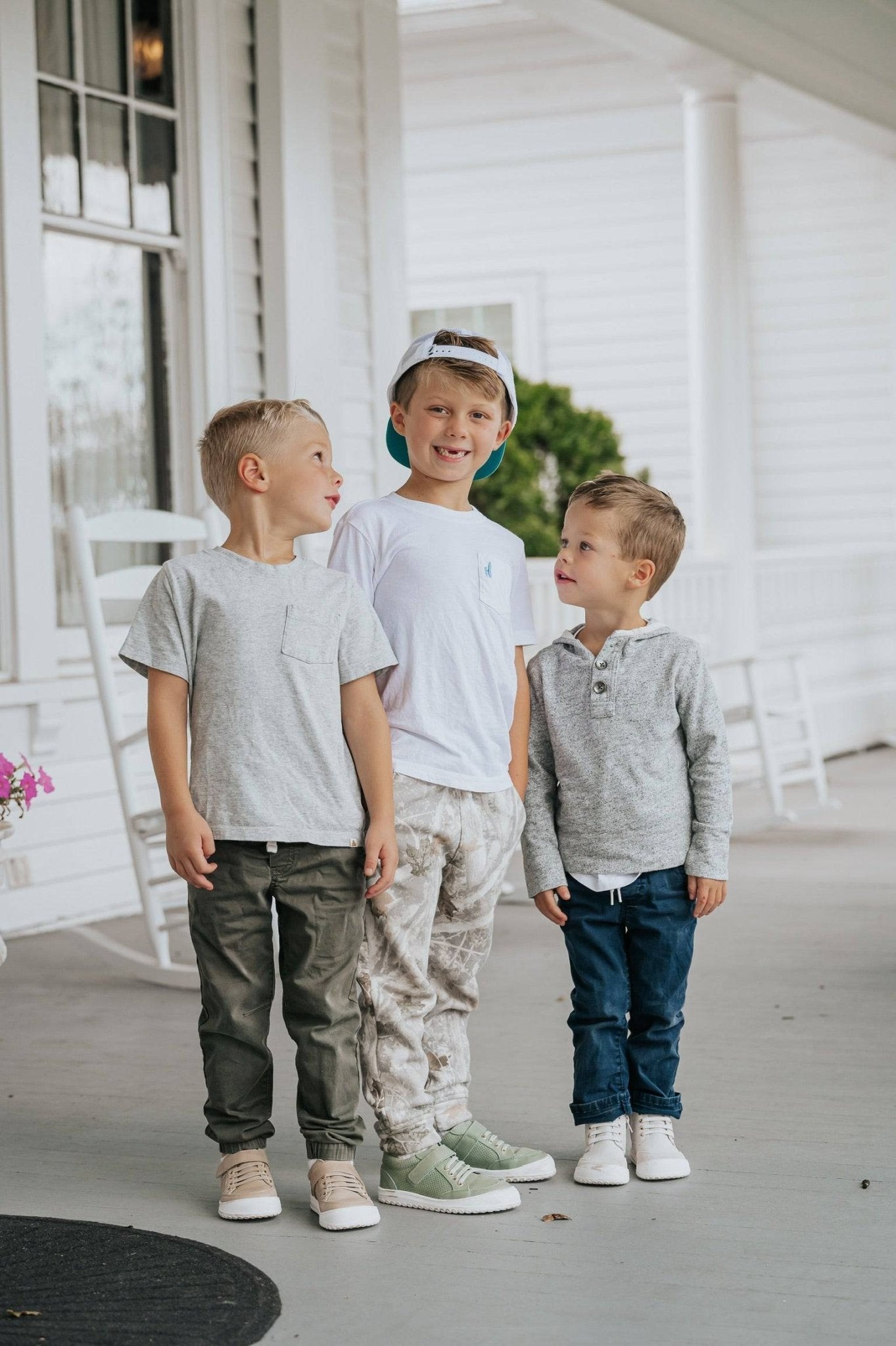 The Play Perfect Low Top - Glamourous Grace