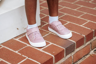 The Play Perfect Low Top - Glamourous Grace