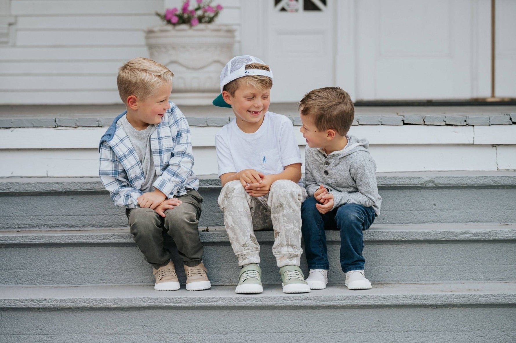 The Play Perfect Low Top - Glamourous Grace