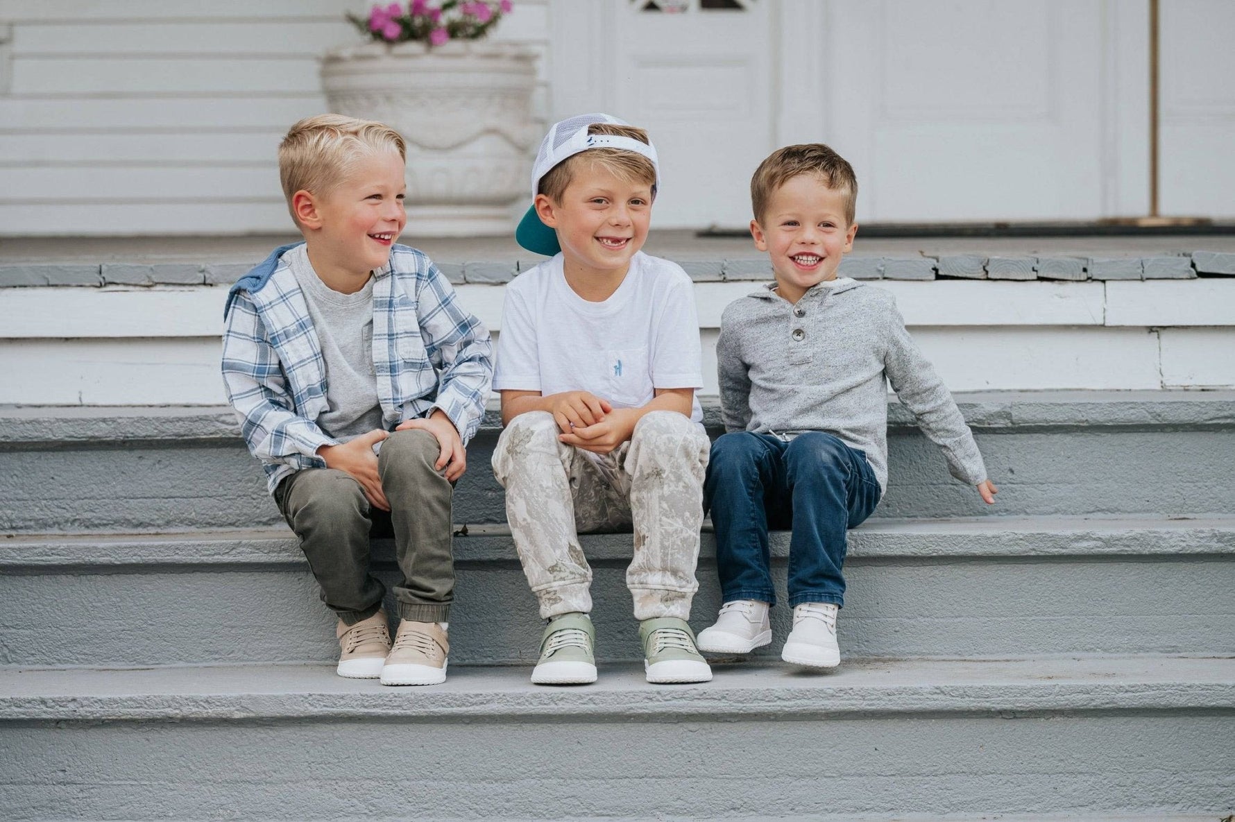 The Play Perfect Low Top - Glamourous Grace