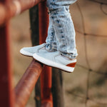 The Quinns - Glamourous Grace