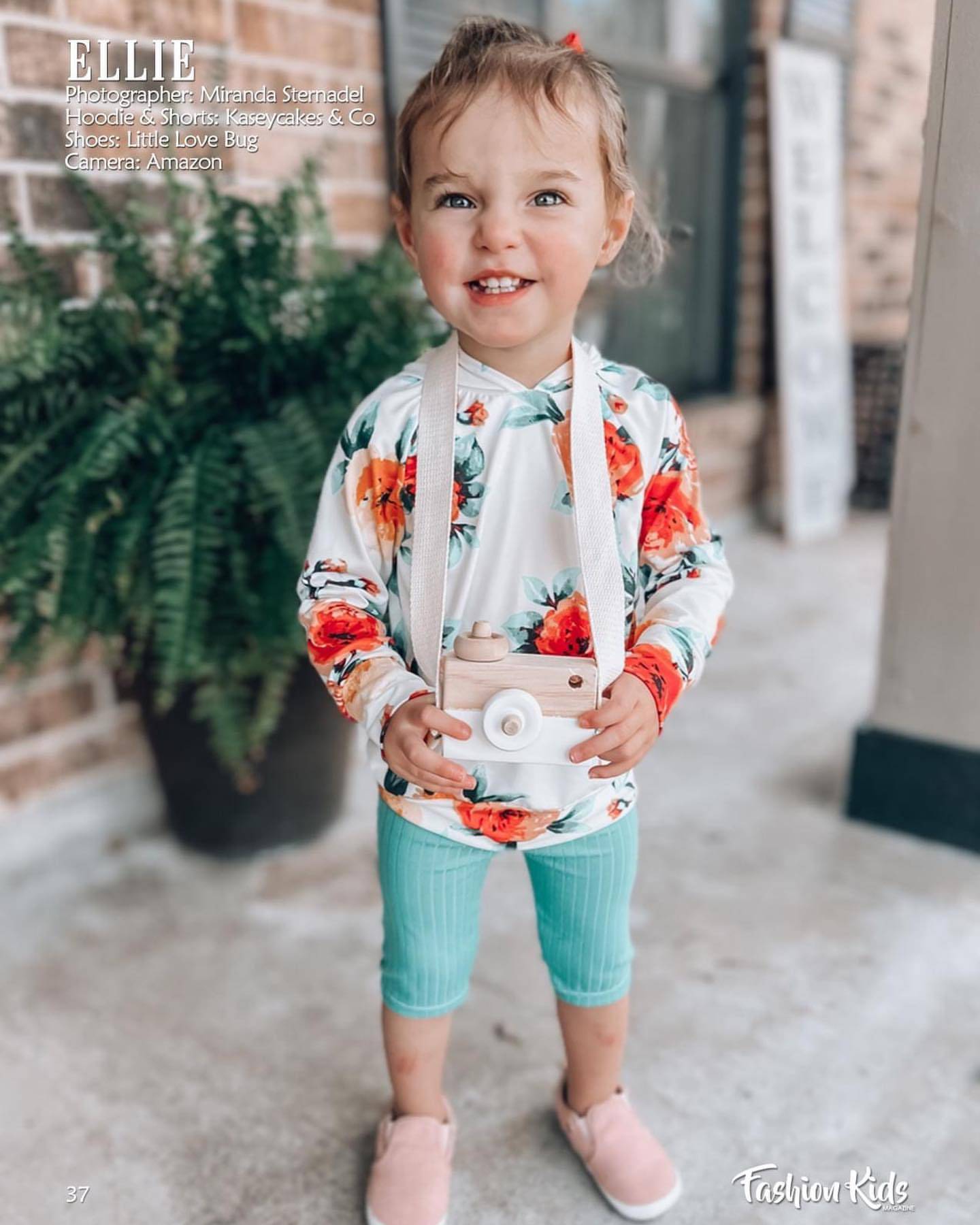 The Quinns - Glamourous Grace