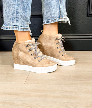 Tiburon Sneaker Wedge in Cream Naughty Monkey