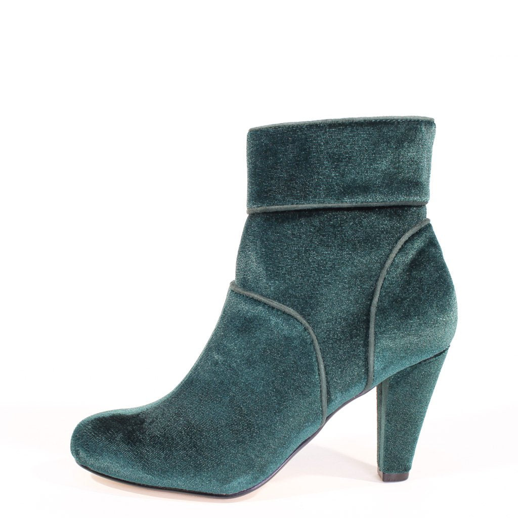 Topaz Velvet Booties Chelsea Crew
