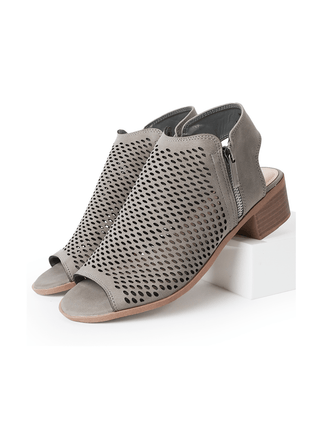 Tracy | Light Grey J.Adams