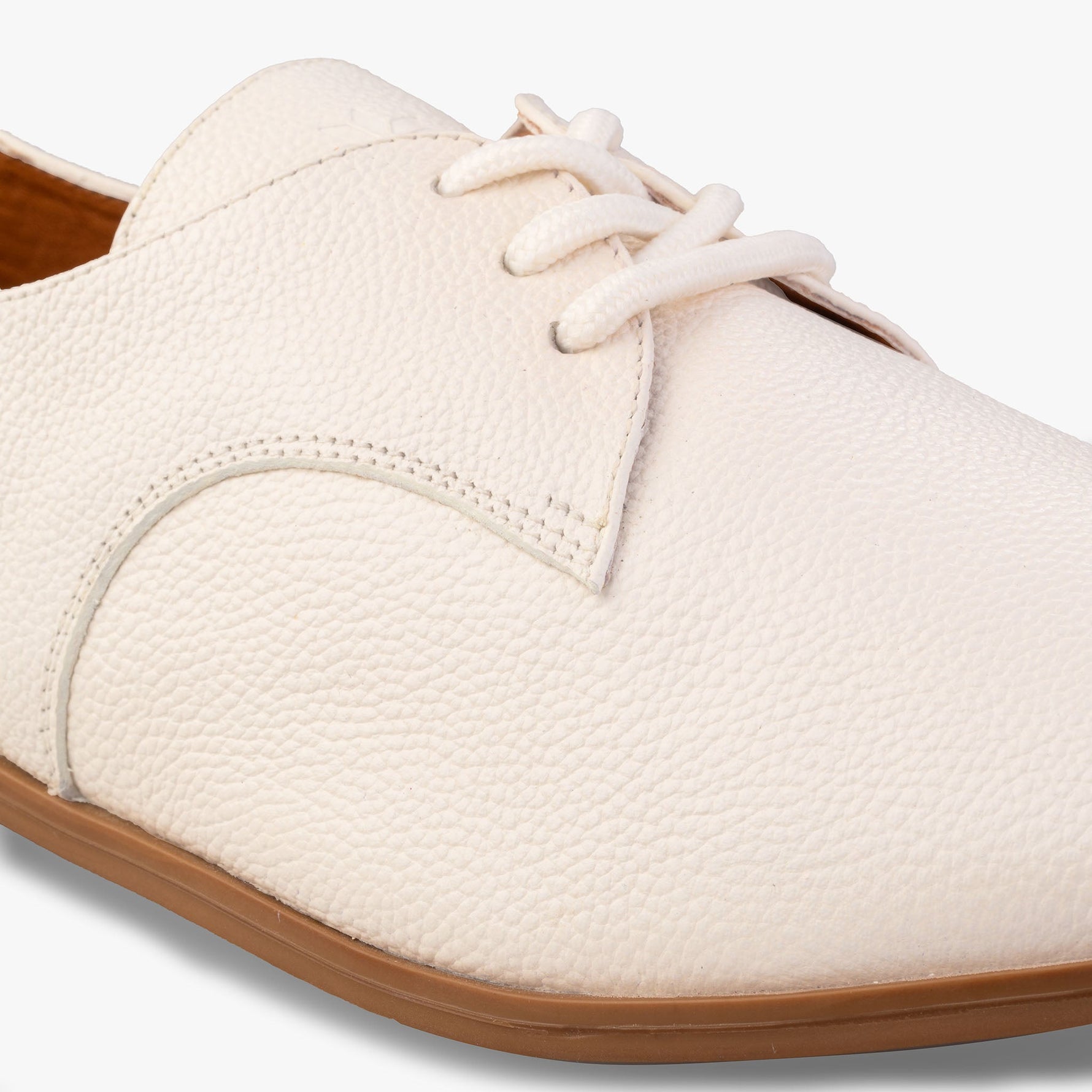 Vanilla Cream Oxfords