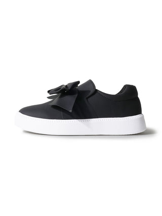 Wally | Black J.Adams