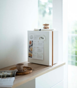 Bread Box - Vertical - Steel + Wood - By Baano