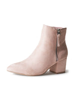 Zuma | Blush Suede J.Adams