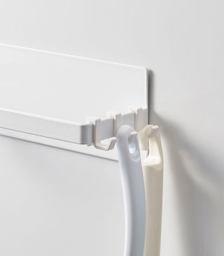 Magnetic Clothes Hanger Organizer - Steel - By Baano